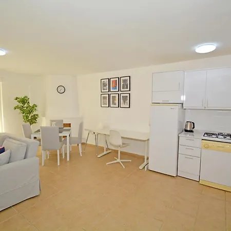 Апартаменты Sea And You Beachfront
