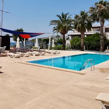 Апартаменты Sea And You Beachfront *
